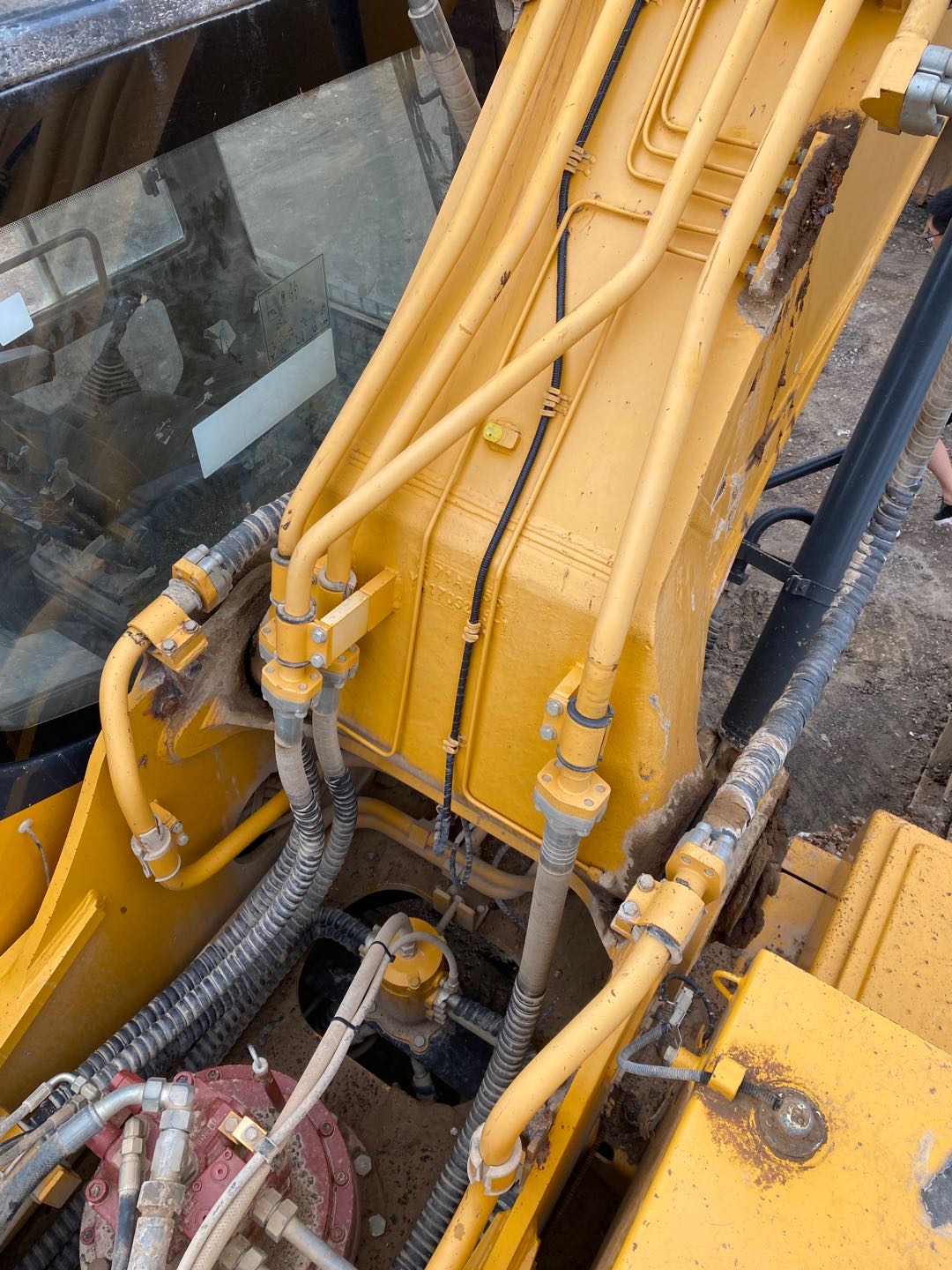 柳工CLG939履帶式挖掘機(jī)