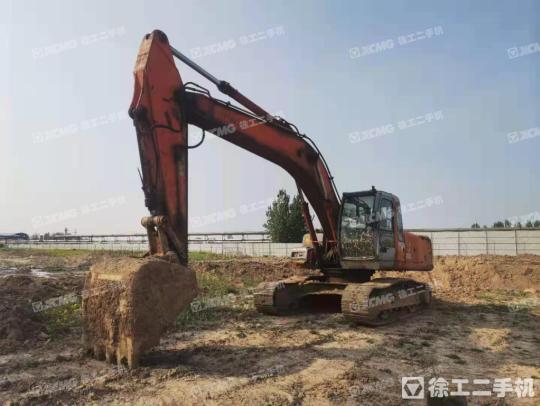 日立EX230履带式挖掘机