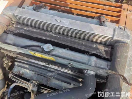 日立EX230履带式挖掘机