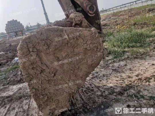 日立EX230履带式挖掘机