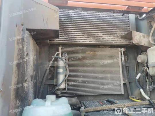 日立EX230履带式挖掘机