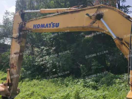 小松PC200-8履带式挖掘机