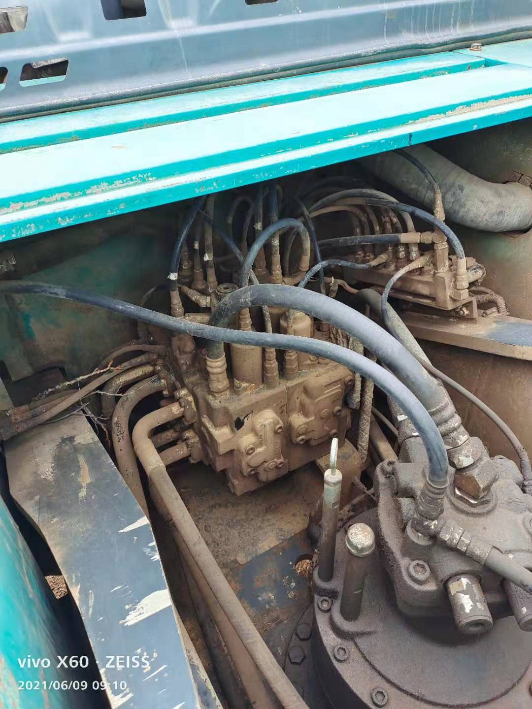 神鋼SK250履帶式挖掘機