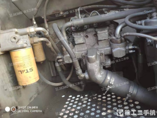 日立ZX200履带式挖掘机