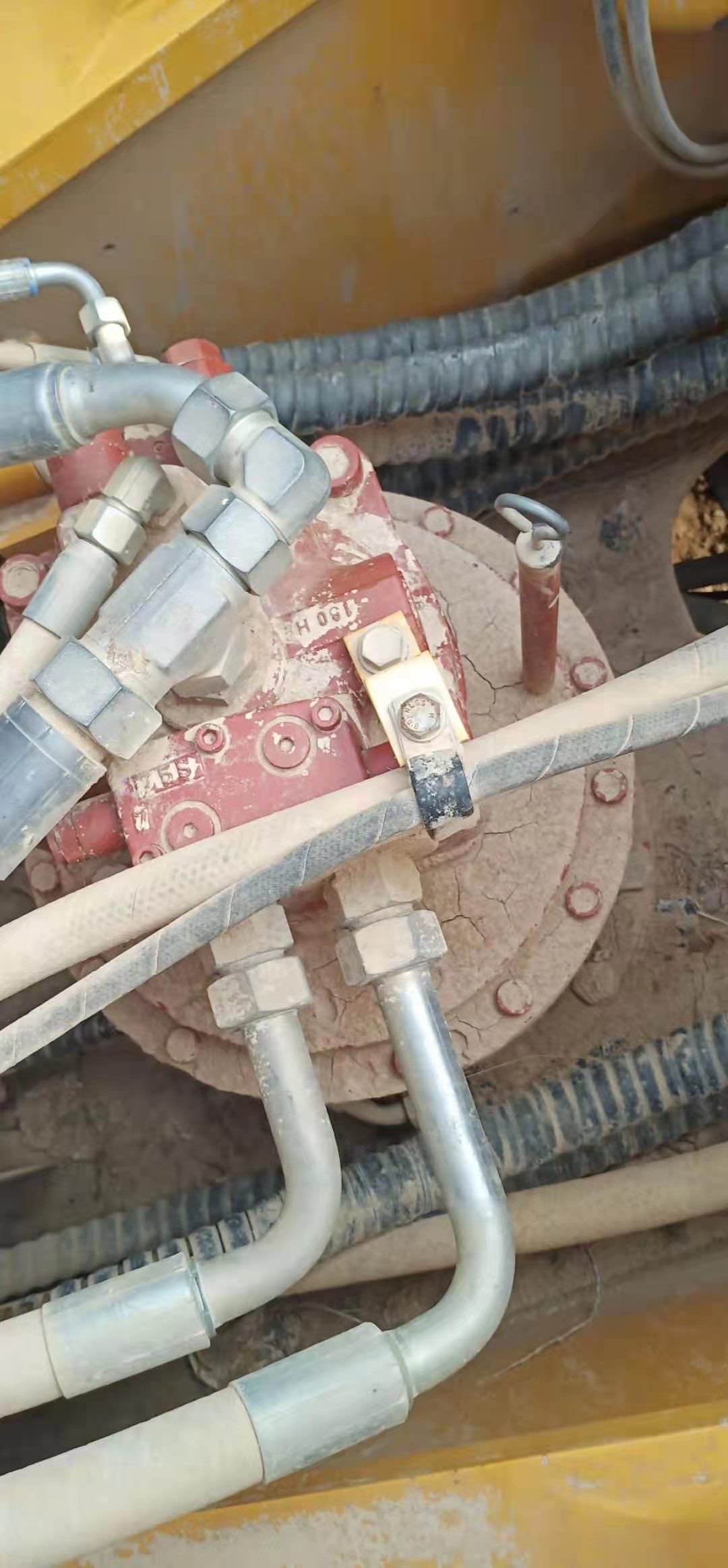 柳工CLG939履帶式挖掘機(jī)