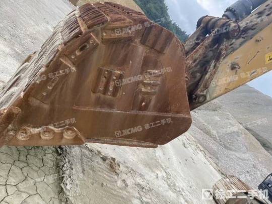 徐工XE370D履带式挖掘机