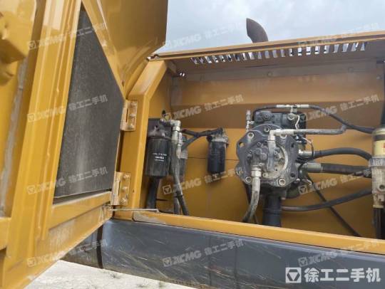 徐工XE370D履带式挖掘机