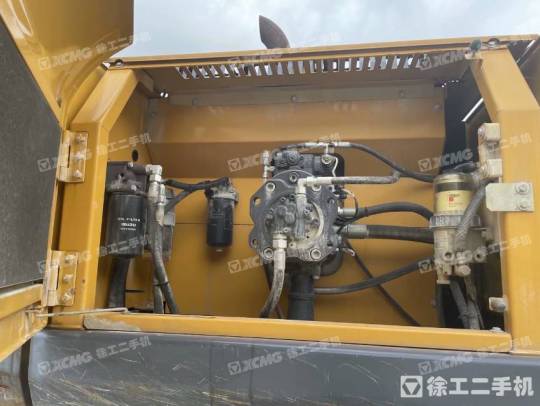 徐工XE370D履带式挖掘机