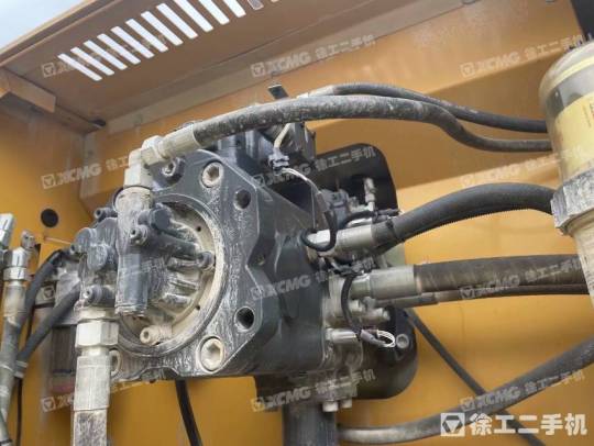 徐工XE370D履带式挖掘机