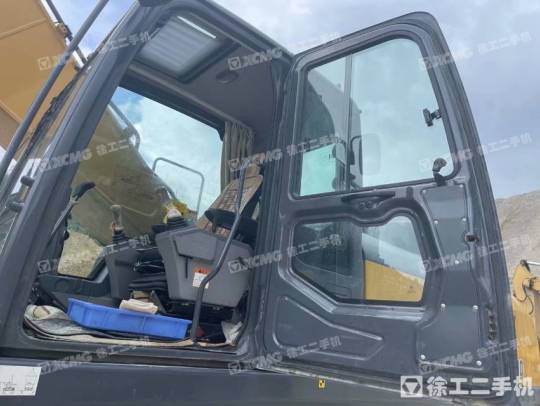 徐工XE370D履带式挖掘机