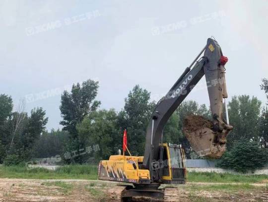 沃尔沃EC210履带式挖掘机