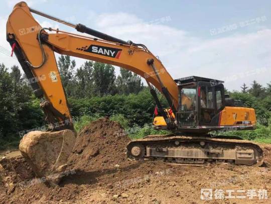 三一重工SY365履带式挖掘机