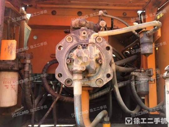 三一重工SY365履带式挖掘机