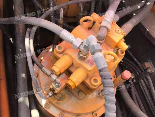 三一重工SY365履带式挖掘机