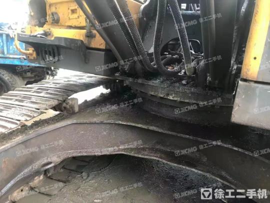 沃尔沃EC210履带式挖掘机