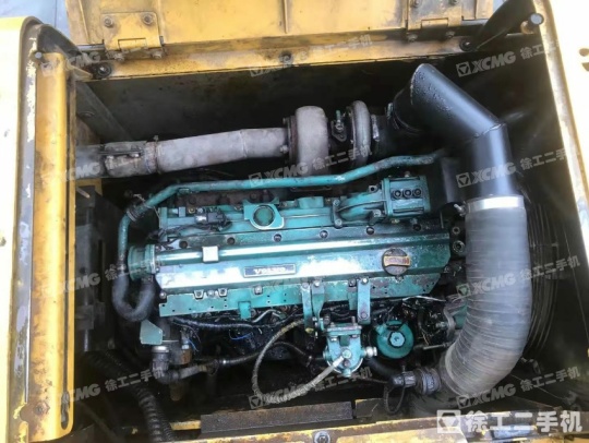 沃尔沃EC210履带式挖掘机