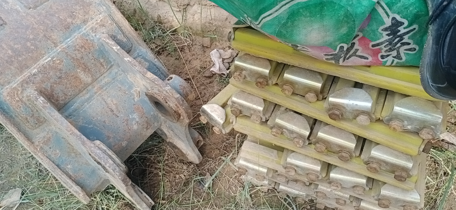 卡特彼勒306履帶式挖掘機