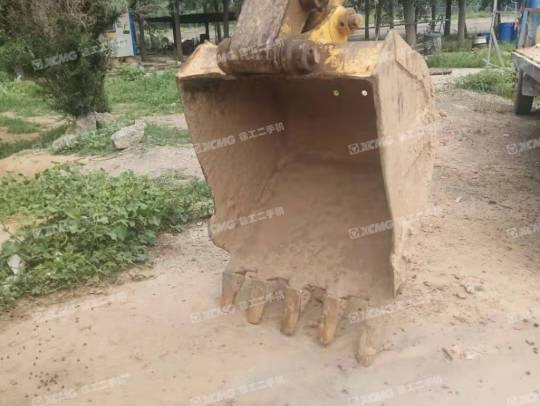 小松PC130履带式挖掘机