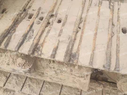 小松PC130履带式挖掘机