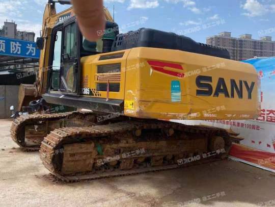 三一重工SY245履带式挖掘机