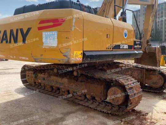 三一重工SY245履带式挖掘机