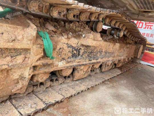 三一重工SY245履带式挖掘机