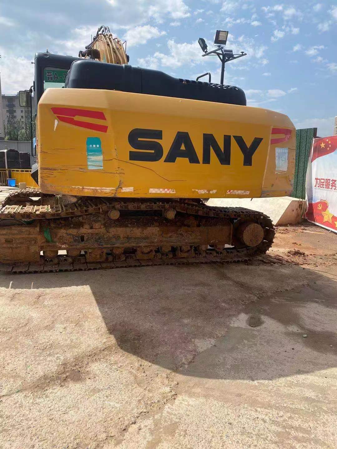 三一重工SY245履帶式挖掘機