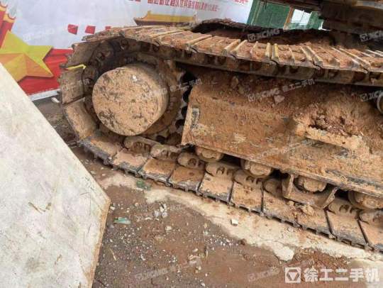 三一重工SY245履带式挖掘机