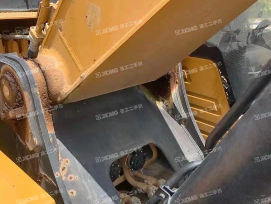 三一重工SY245履带式挖掘机