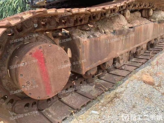 三一重工SY245履带式挖掘机