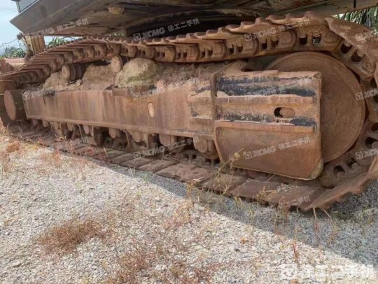 三一重工SY245履带式挖掘机