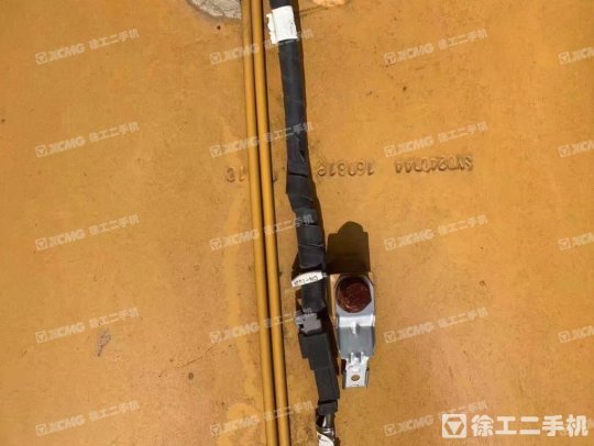 三一重工SY245履带式挖掘机