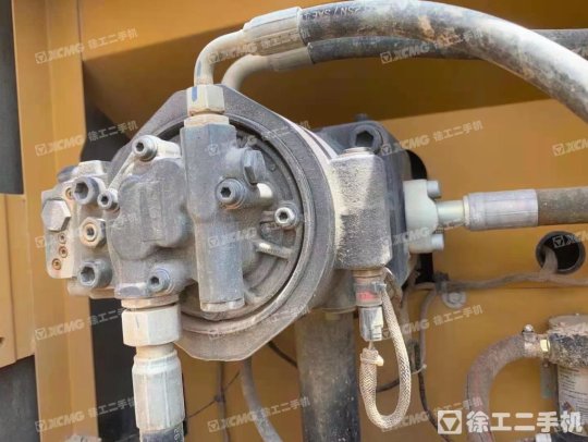 三一重工SY245履带式挖掘机