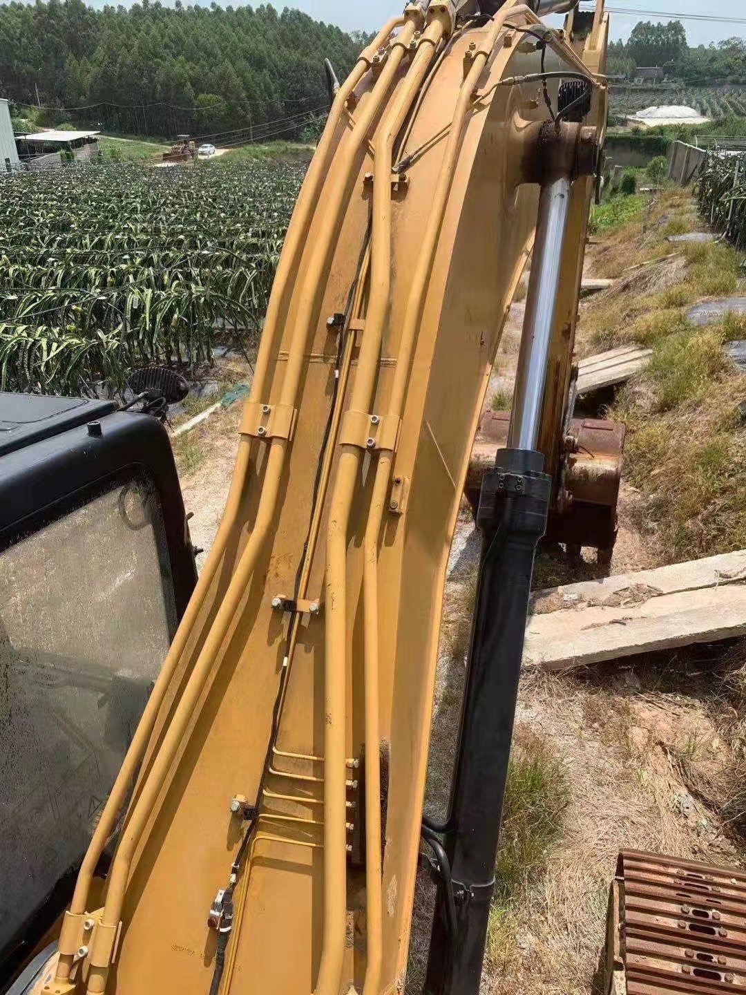 三一重工SY245履帶式挖掘機