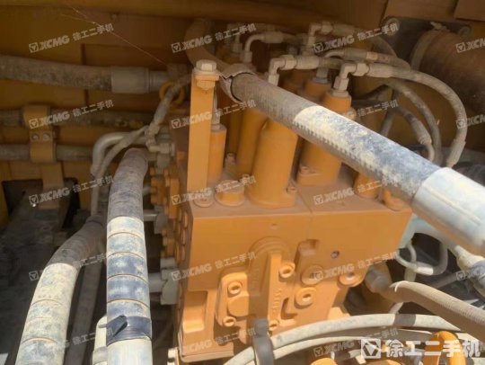 三一重工SY245履带式挖掘机