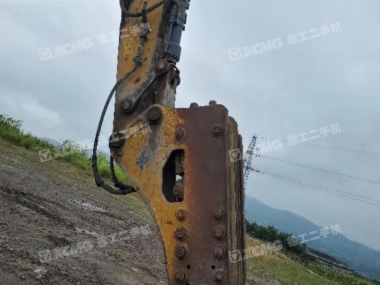 徐工XE470D履带式挖掘机