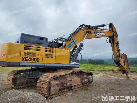 徐工XE470D履带式挖掘机