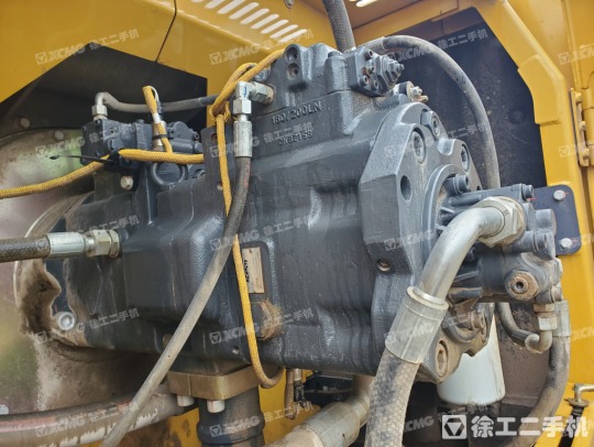 徐工XE470D履带式挖掘机