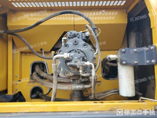 徐工XE470D履带式挖掘机