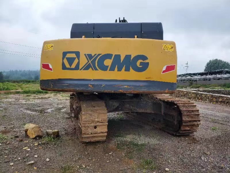 徐工XE470D履帶式挖掘機(jī)
