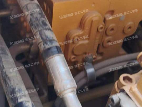 三一重工SY245履带式挖掘机