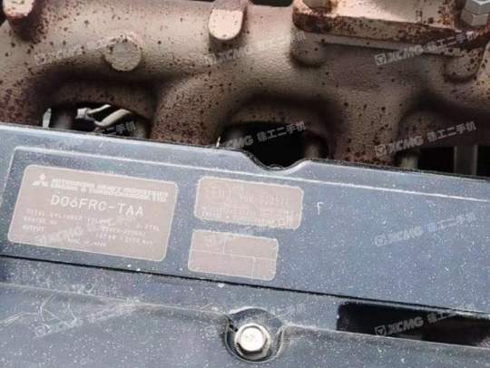 三一重工SY245履带式挖掘机