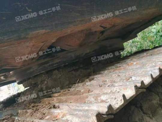 三一重工SY245履带式挖掘机