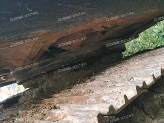 三一重工SY245履带式挖掘机