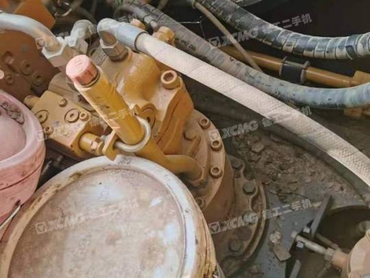 三一重工SY245履带式挖掘机