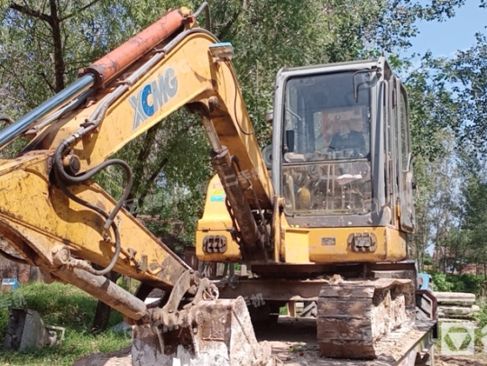 徐工XE60履带式挖掘机