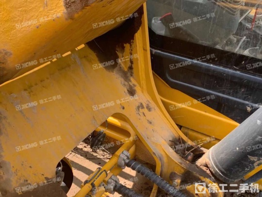 柳工CLG926履带式挖掘机