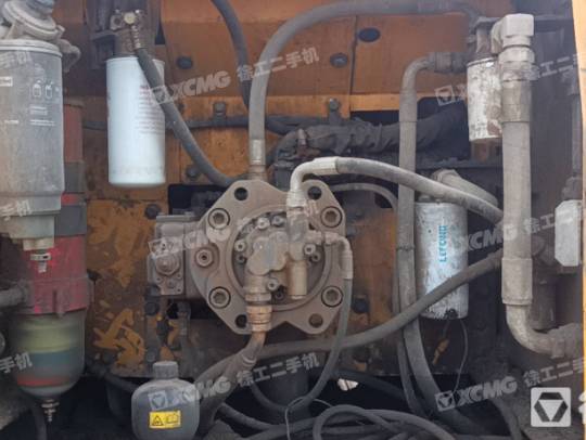 沃尔沃EC210履带式挖掘机