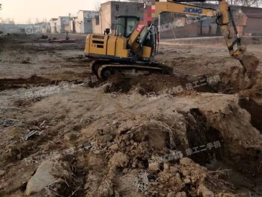 徐工XE75履带式挖掘机