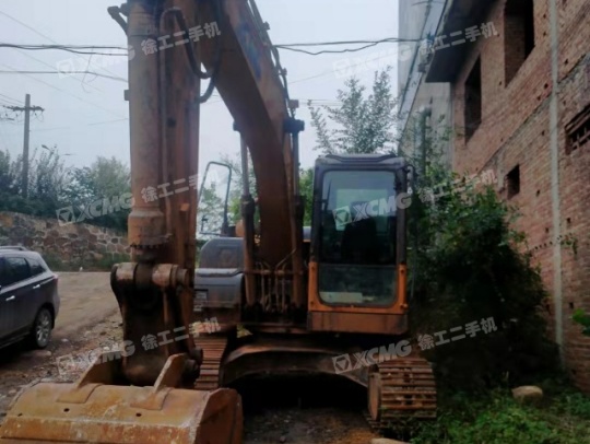 徐工XE135履带式挖掘机